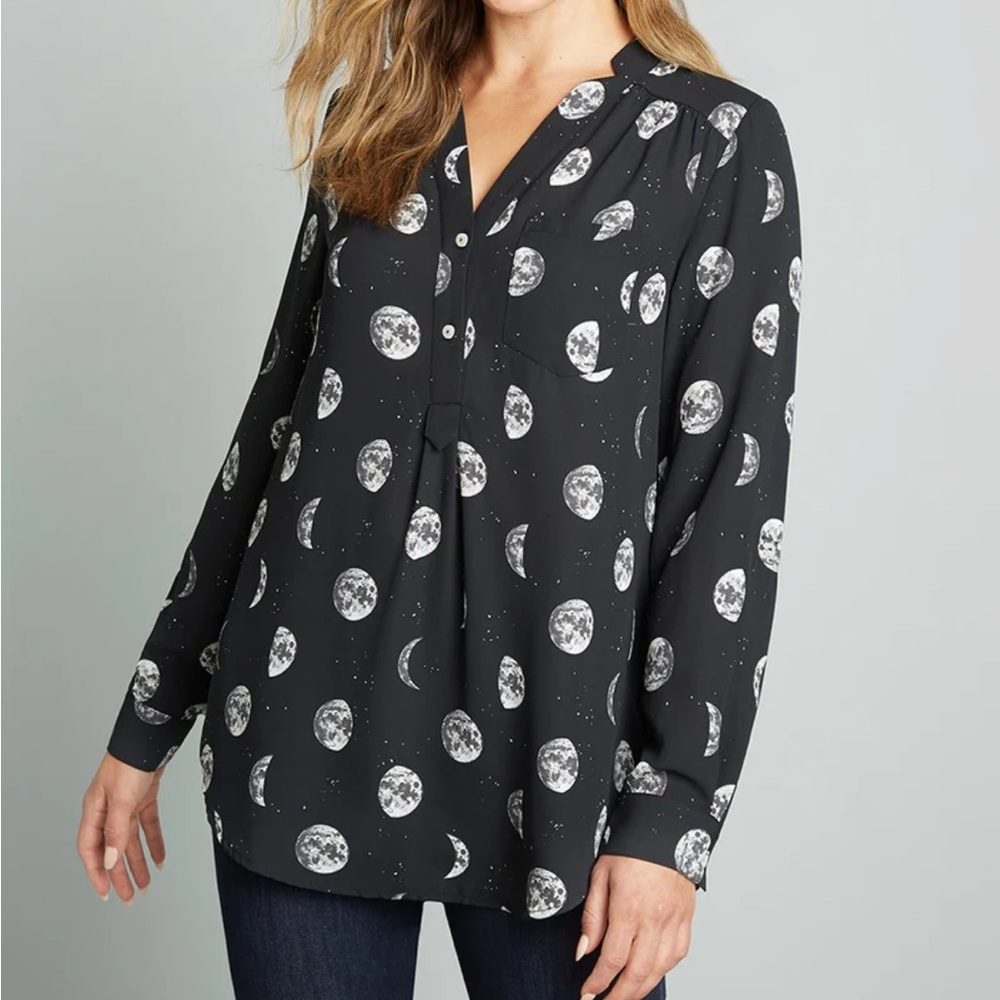 Modcloth Moons Back long sleeved tunic AKA Pam Breeze-ly Long Sleeve Tunic 3X